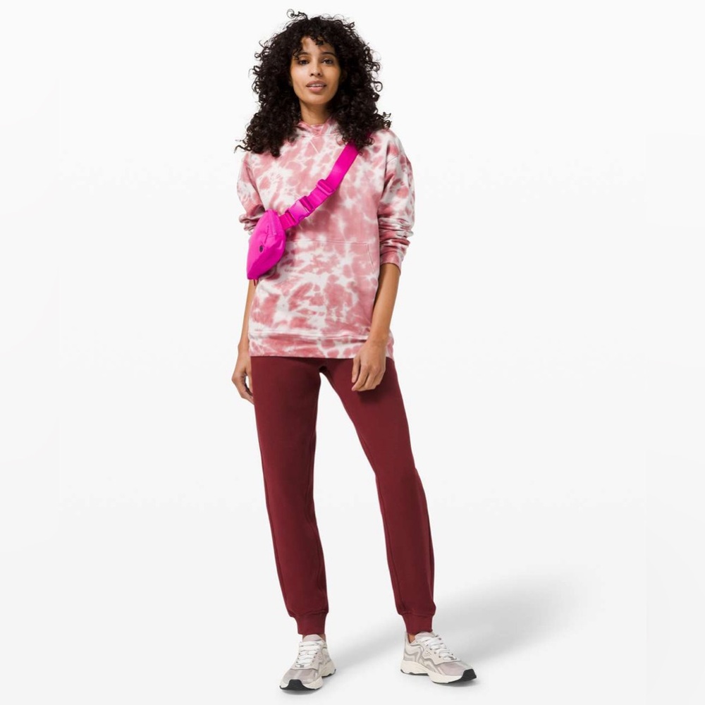 Lululemon All Yours Hoodie
Tie Dye *Fleece
Marmoleado Tie Dye Brier Rose